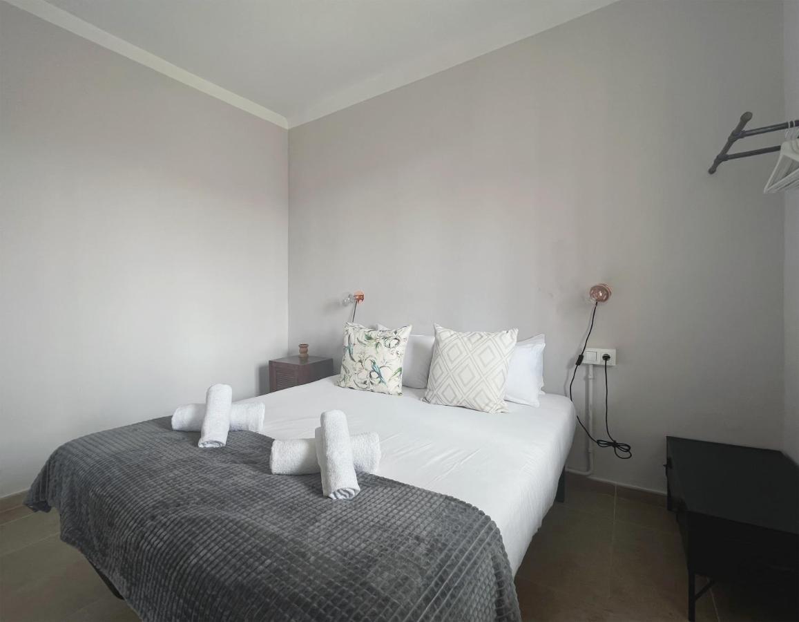 Stay U-Nique Apartments Fira Bcn Оспиталет-де-Льобрегат Экстерьер фото