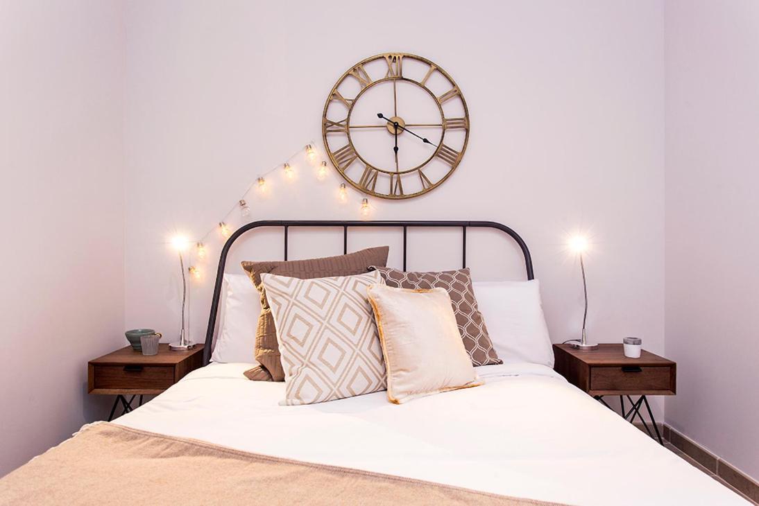Stay U-Nique Apartments Fira Bcn Оспиталет-де-Льобрегат Номер фото